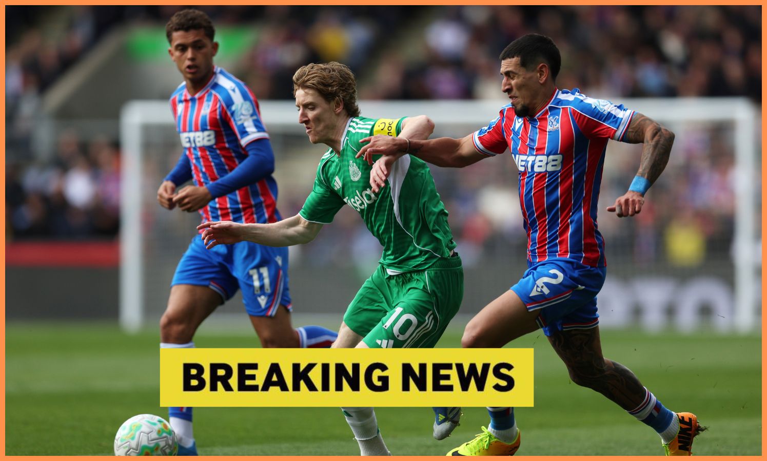 Anthony Gordon in action for Newcastle vs Crystal Palace