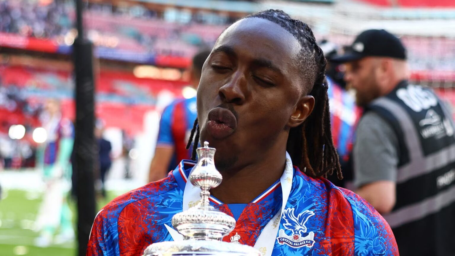 Crystal Palace open £40m contract talks with Wolves star who could be the next Eze