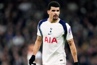 De Zerbi could leave Kolo Muani and Solanke on the bench as 'Defoe-esque' Spurs stars