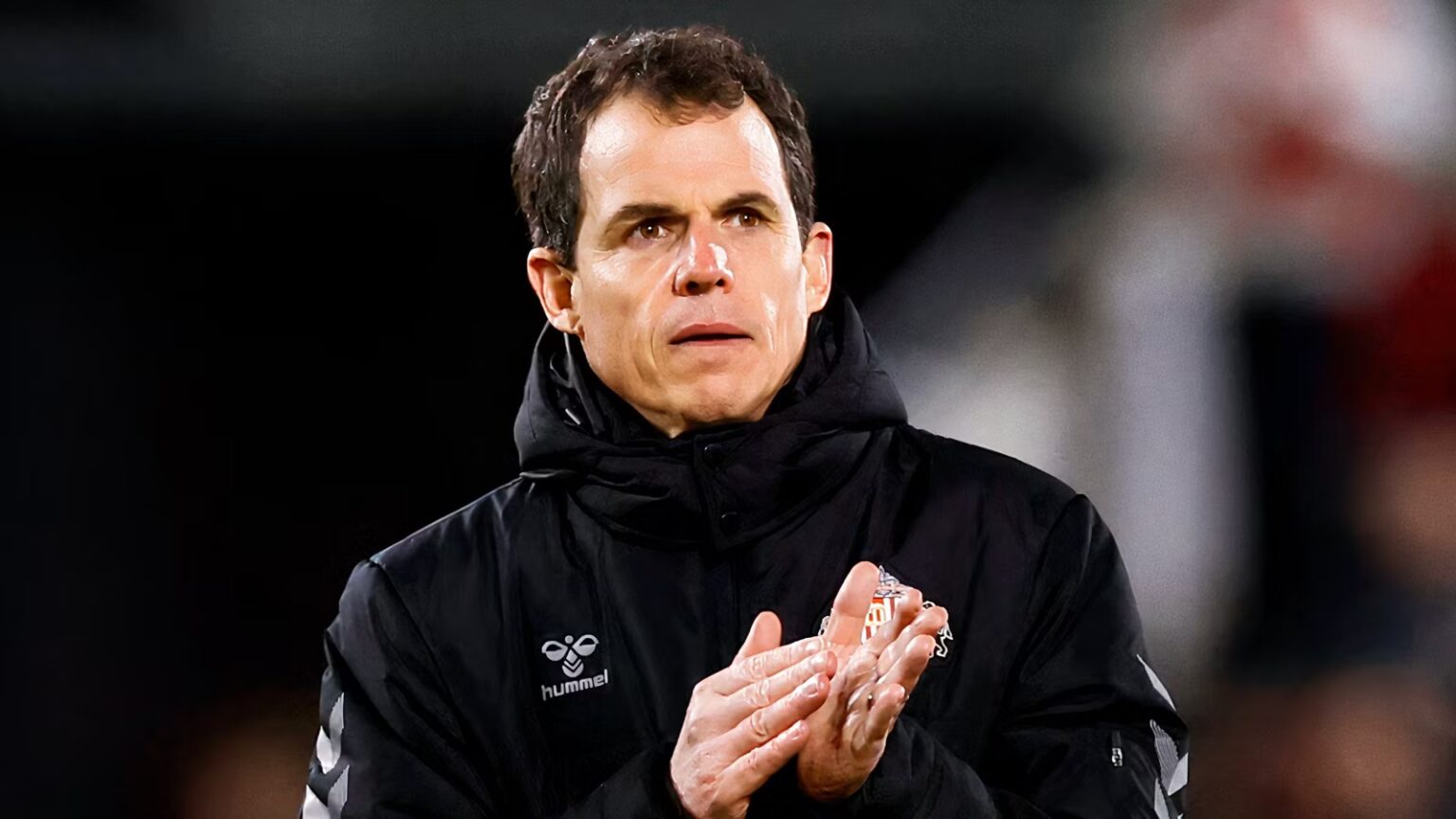 Fabrizio Romano reveals Regis Le Bris' future at Sunderland amid talk of sacking