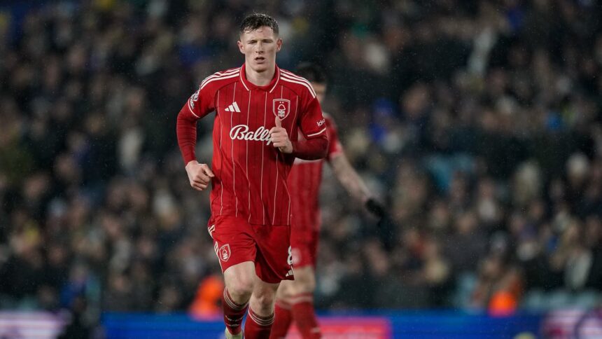 Manchester United begin work on signing Elliott Anderson for just £20m