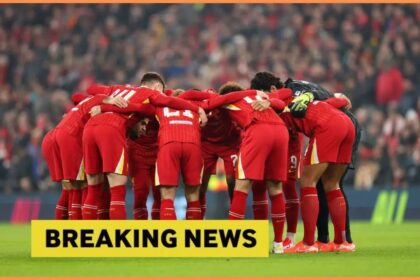 Liverpool players in a huddle