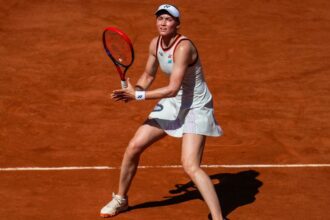 Elena Rybakina withdraws from French Open, Swiatek, 3 Ukrainians win