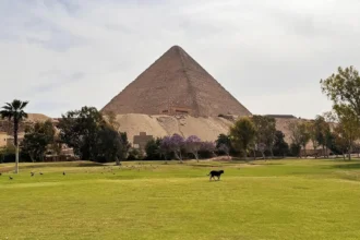 American company hired to renovate golf course next to Great Pyramid