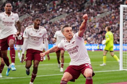 Arsenal could accept £75m bid for England star