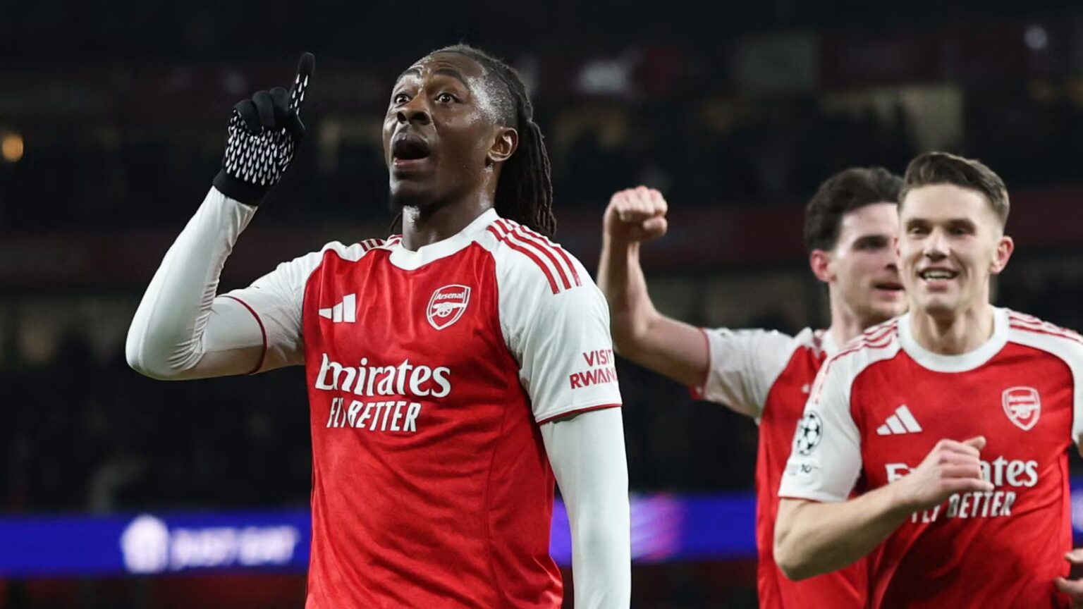 Arsenal could accept an £80m bid for England star