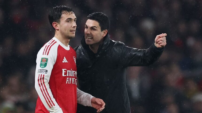 Arsenal hold contract talks with Premier League star for £70m