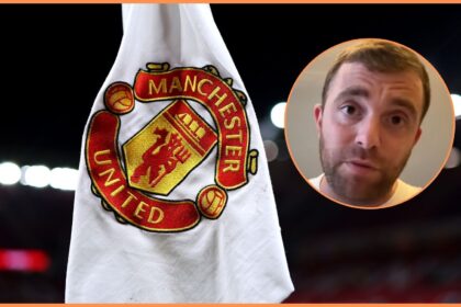 Fabrizio Romano and Man United logo on corner flag