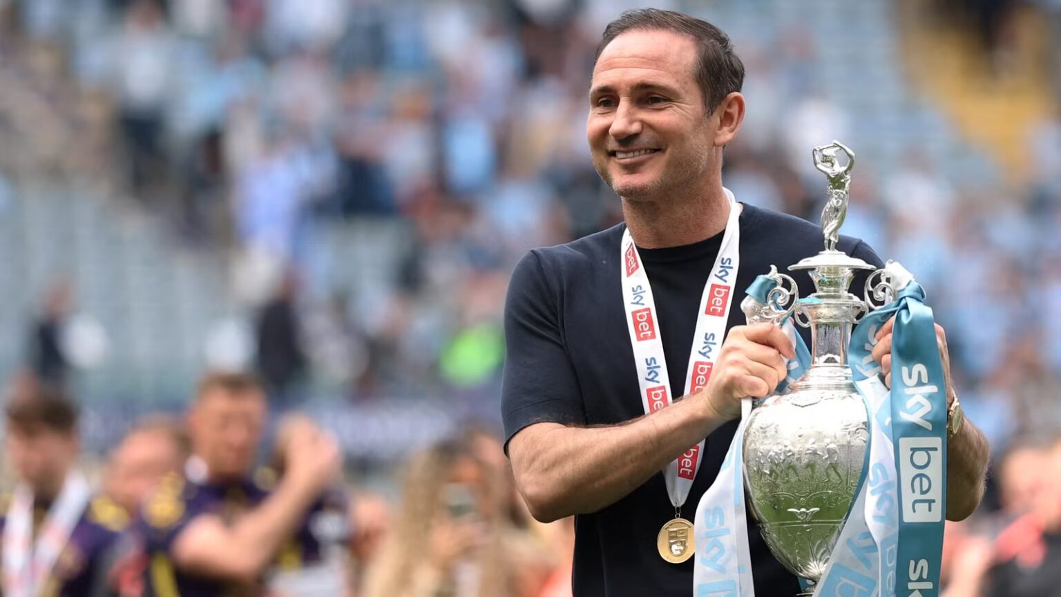 Coventry are now planning to sign the former Luton star, who Frank Lampard dubbed 'golden'.