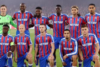 Crystal Palace and Brighton offer 'world class' striker as club's green light sender