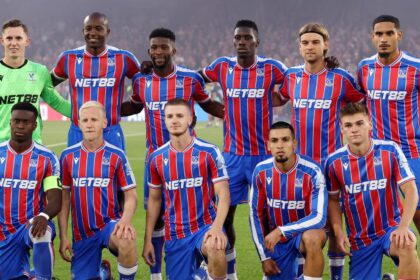Crystal Palace and Brighton offer 'world class' striker as club's green light sender