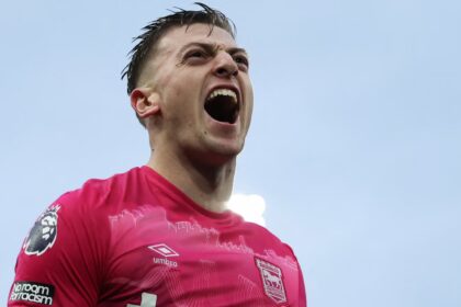 Ipswich and Coventry City need to compete to sign Tottenham's 'Kane Regen'