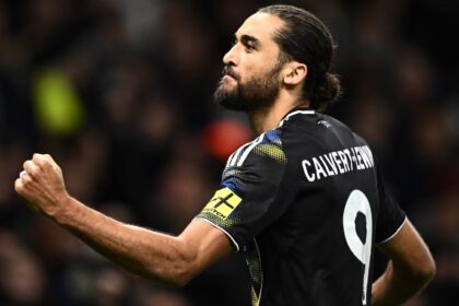 Leeds move towards Championship POTY deal