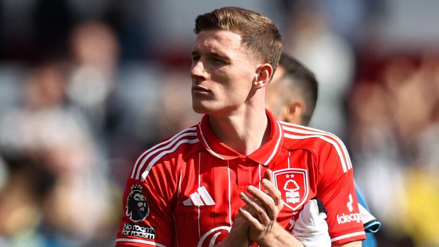 Man City discuss signing Chelsea ace worth over £100m to replace Elliott Anderson