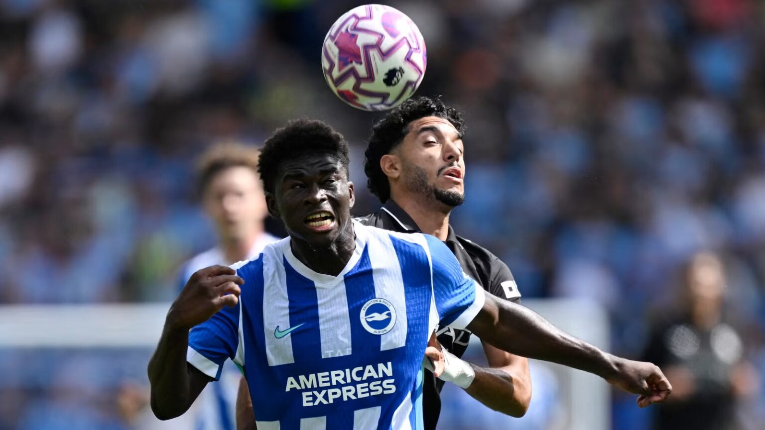 Manchester United in new talks over £34m 'phenomenon' contract