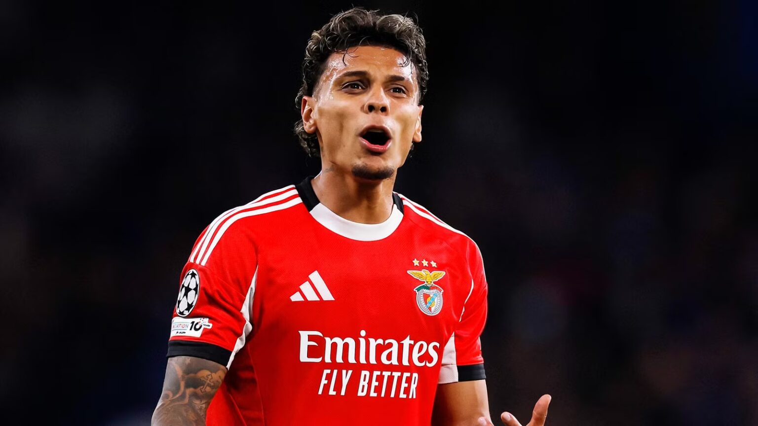 Manchester United offer £61m discount to sign star player who played 90 games in a year