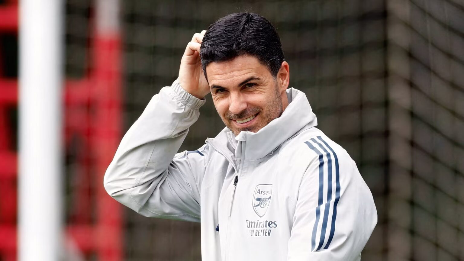 Mikel Arteta told to drop Arsenal's 'special' in-form star in surprise call against PSG