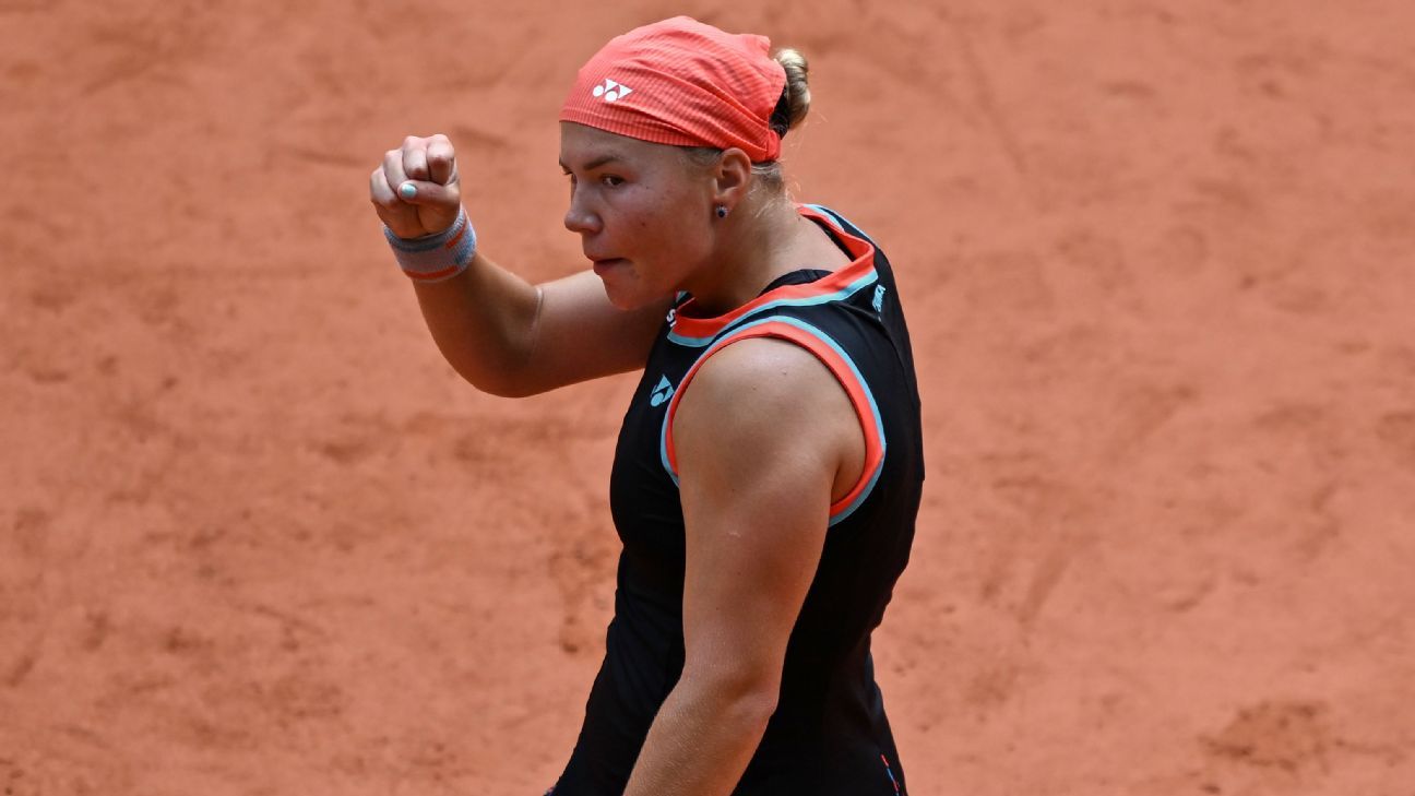 Schneider dominates top-ranked Sabalenka in French Open quarterfinals