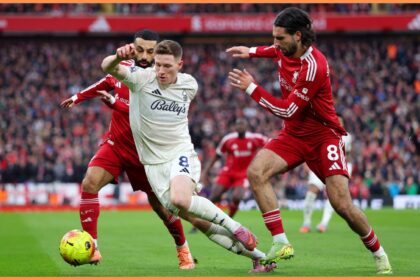 Elliot Anderson in action for Nottingham Forest against Liverpool