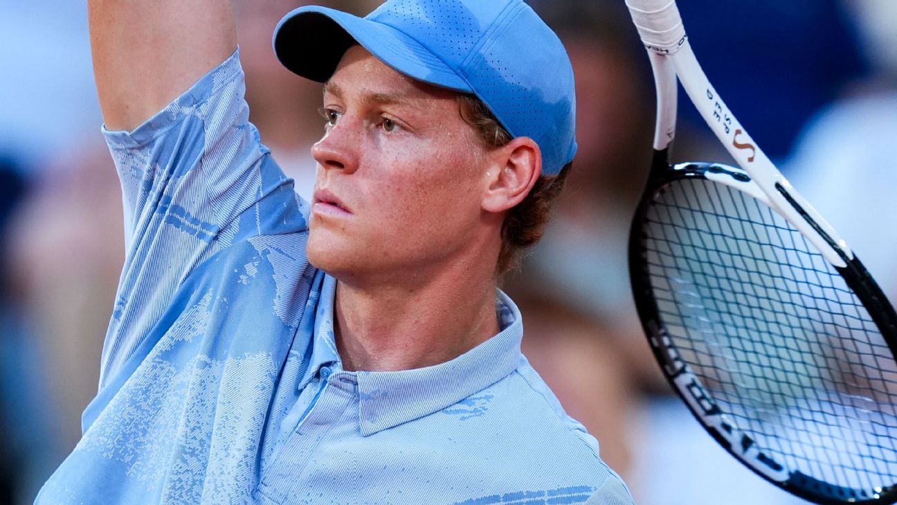 Jannik Sinner plays in the heat and wins Wimbledon pre-match