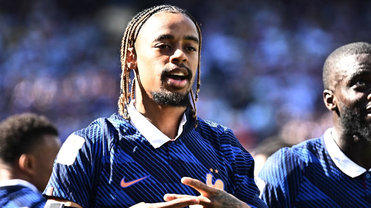 Arsenal begin club-to-club negotiations over £130m star signing