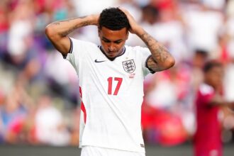 Arsenal in talks to sign star for £60m