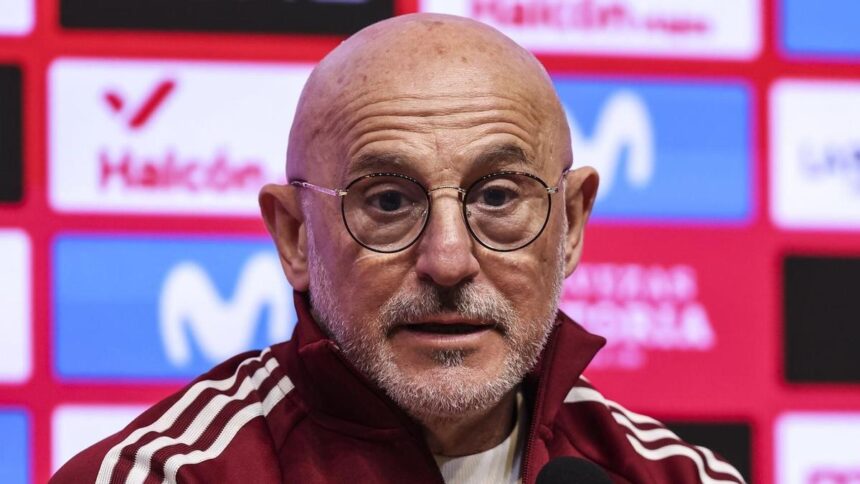 Spain star reveals phone call with coach after being snubbed at World Cup: 'I'm not stupid'