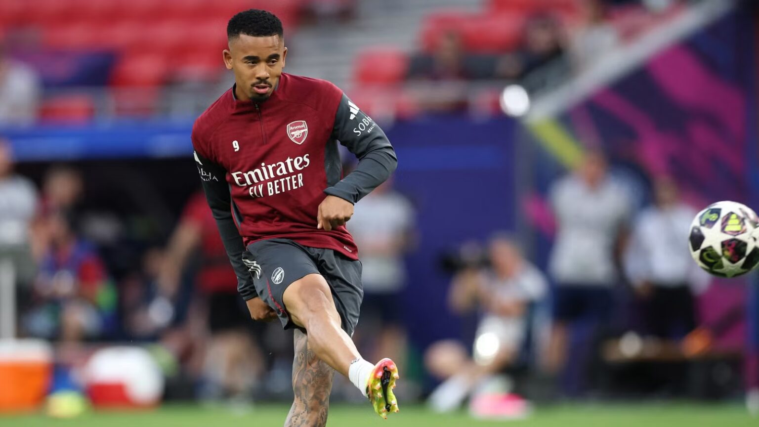 Everton could sign Arsenal star Gabriel Jesus after talks begin