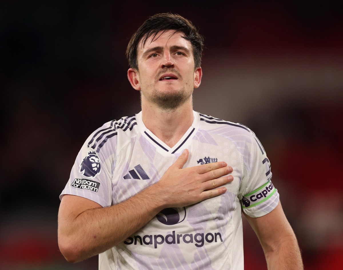 Harry Maguire celebrates Manchester United