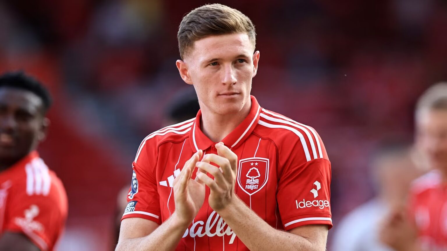 How do Everton plan to sign Elliott Anderson?