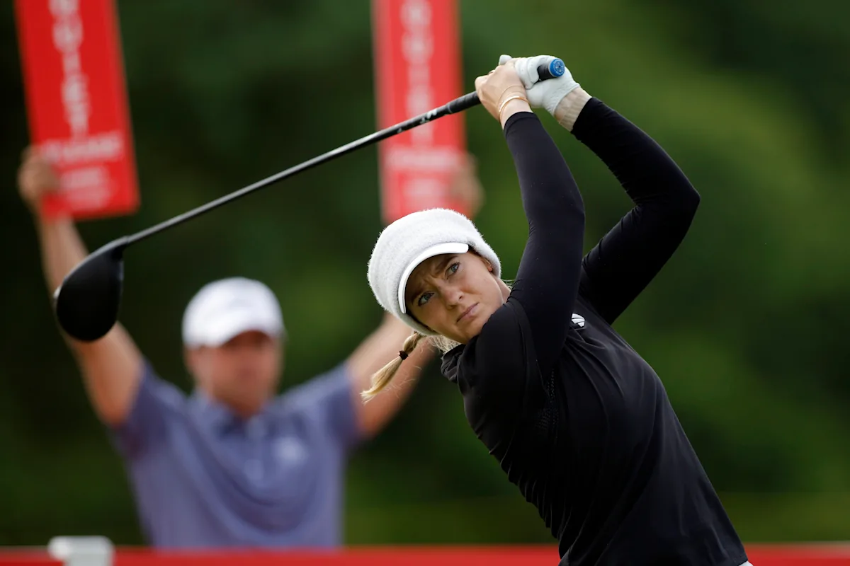 Jing Yan maintains lead in windy Meyer LPGA Classic