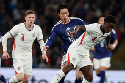 Manchester United are ready to sign the perfect partner for Mainu as soon as possible