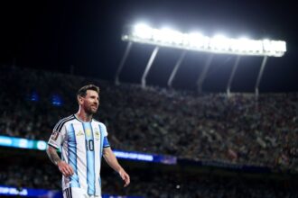 Argentine reporter resigns after reports of Lionel Messi's father's health