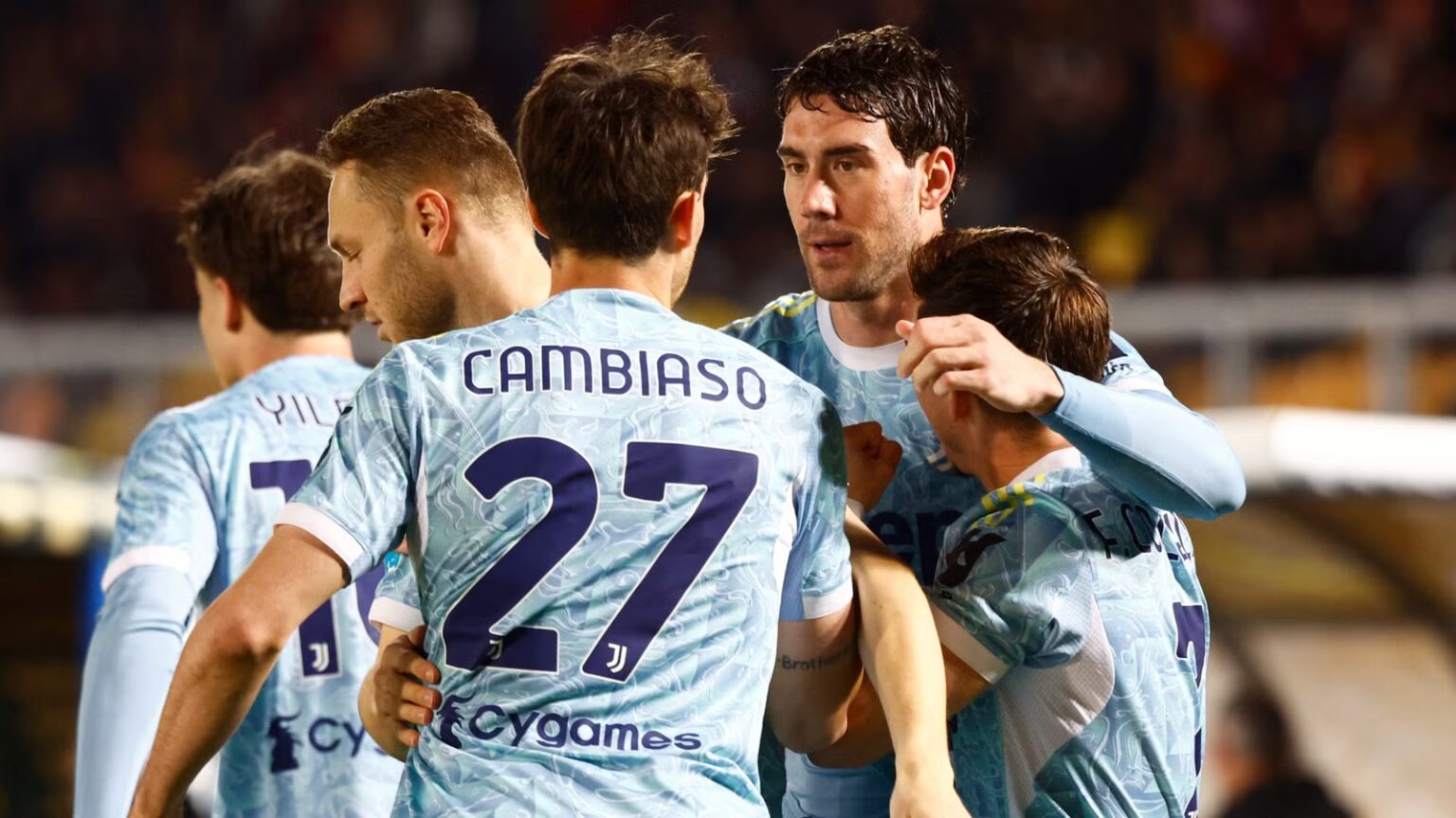 Newcastle are currently in definitive negotiations to sign Vlahovic as the striker makes a PL decision.
