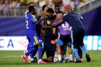Curacao veteran sets World Cup record with heroic performance