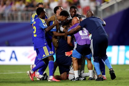 Curacao veteran sets World Cup record with heroic performance