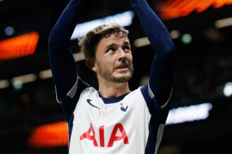 Spurs line-up moves to sign exciting Manchester United star