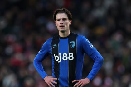 Sources rule out Chelsea chasing top midfielder wanted by Manchester United and Arsenal