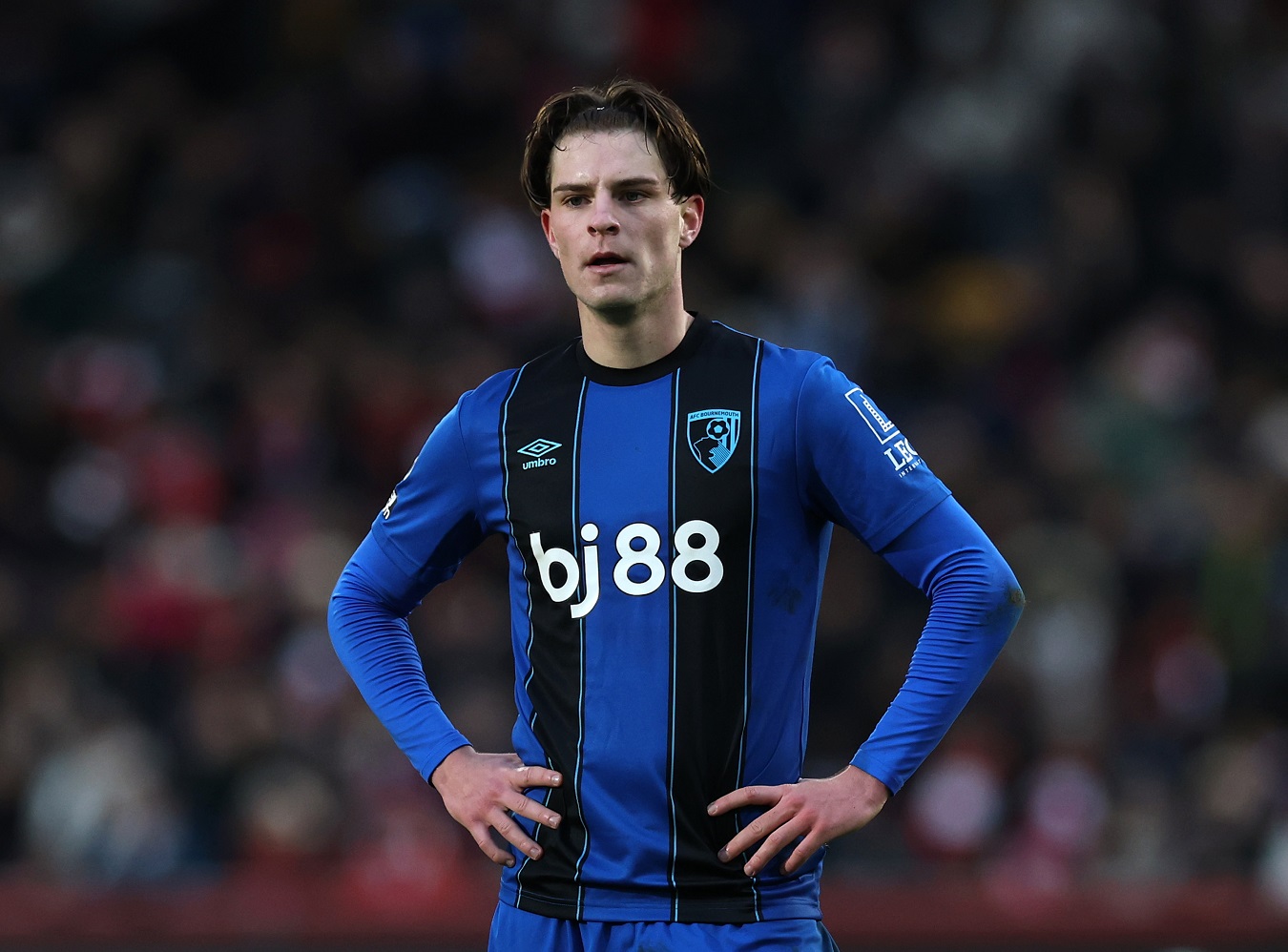 Sources rule out Chelsea chasing top midfielder wanted by Manchester United and Arsenal