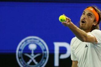 2026 Wimbledon tennis picks: Tsitsipas has a chance to upset Djokovic