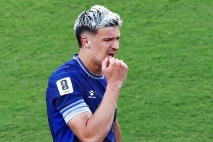 A new bid has already been made for the player, with focus on joining Leeds after Muharemovic