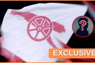 Arsenal FC cannon on flag