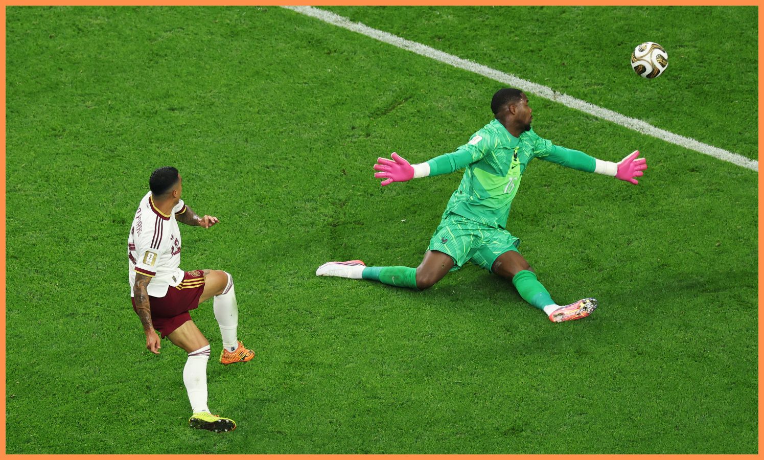 Pedro Porro scores for Spain against France