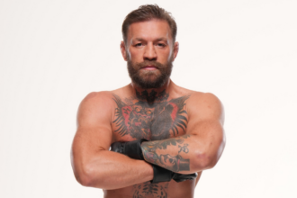 Conor McGregor vs. Max Holloway at UFC 329