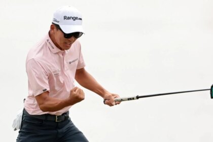 Michael Kim scores 59 points in 2nd round of 3M Open, joins historic club