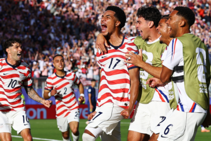 USMNT advances to World Cup despite red card for leading scorer