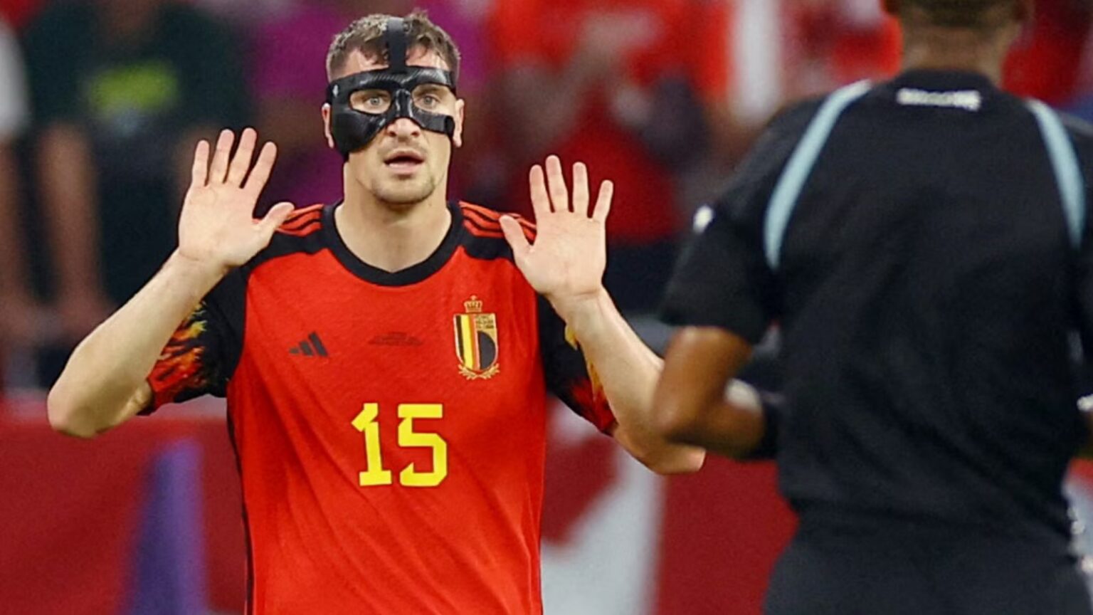 Why a £32m star would dream of signing Meunier at Sunderland