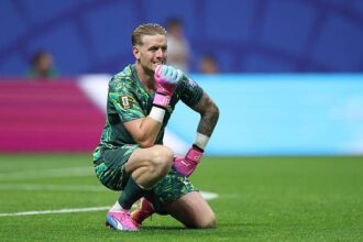 Jordan Pickford reacts to Congo