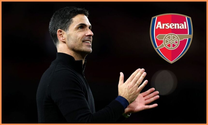 Mikel Arteta applauding fans