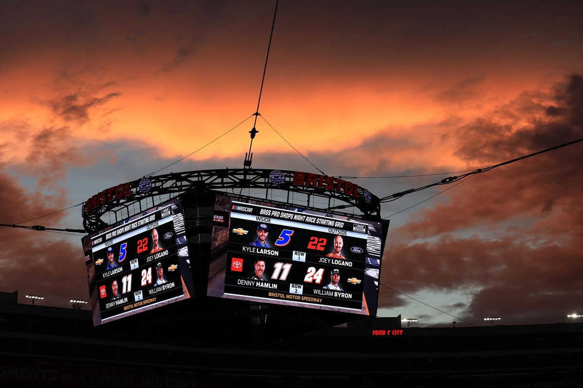 NASCAR debates qualifying metric fairness after two Chase rainout time trials